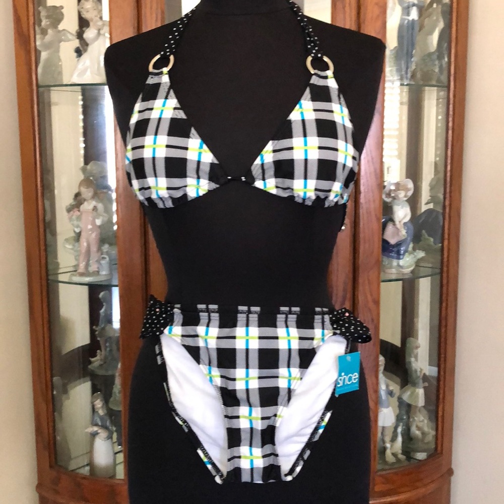 New two pieces swimsuit